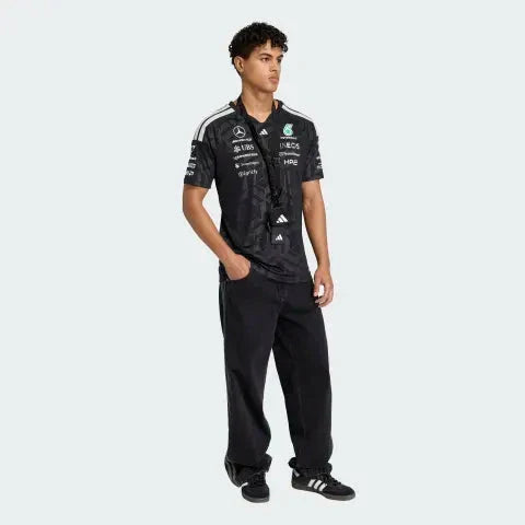 Mercedes - AMG Petronas Formula One 2026 Men's Team Jersey T-Shirt - White/Black Mercedes AMG Petronas